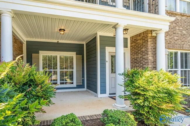 Building Photo - 111 Golden Rod Ln