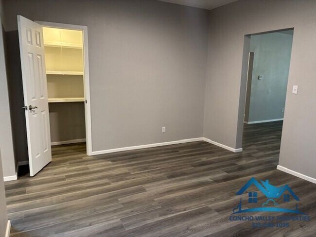 Building Photo - For Rent - 5 Bedroom/ 2 Bathroom in Santa Rita