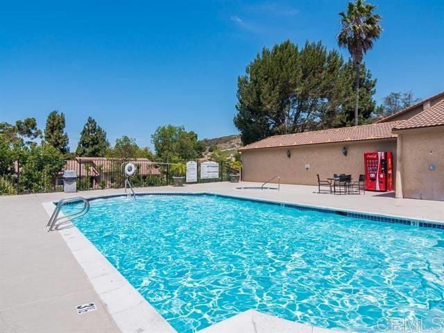 Building Photo - 3849 San Ramon Dr