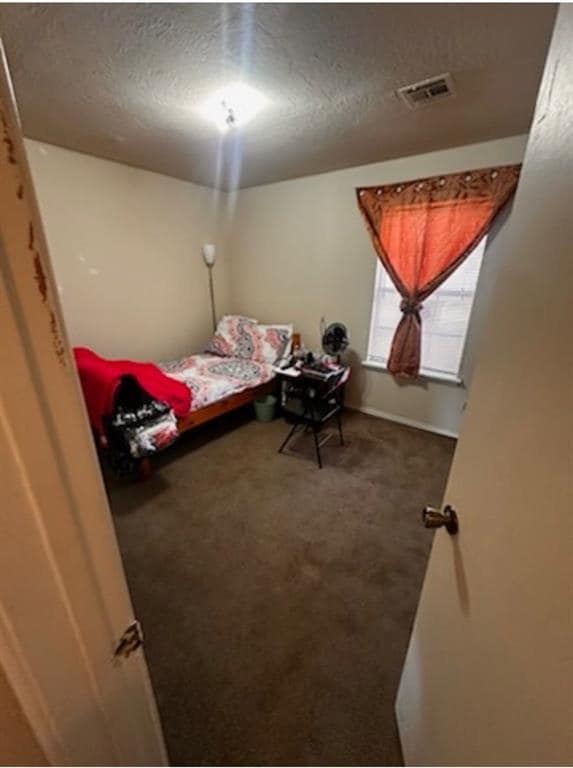 Building Photo - 2921 SW 28th St