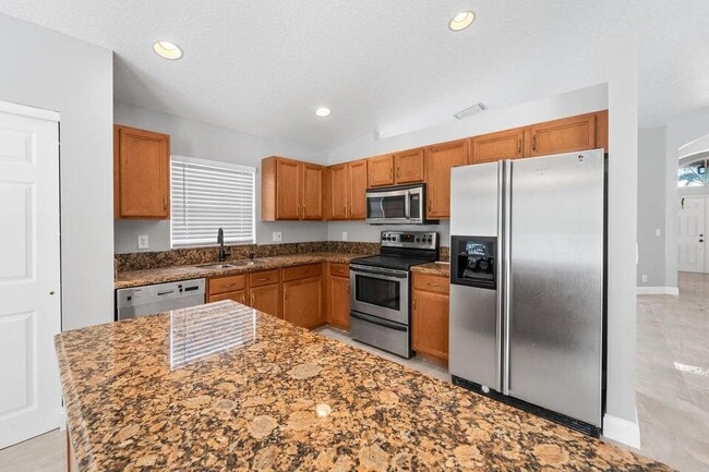 Building Photo - 15079 Corby Ct