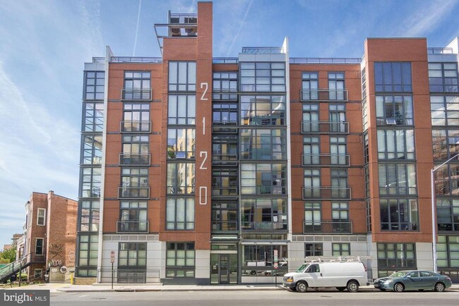 Building Photo - 2120 Vermont Ave NW