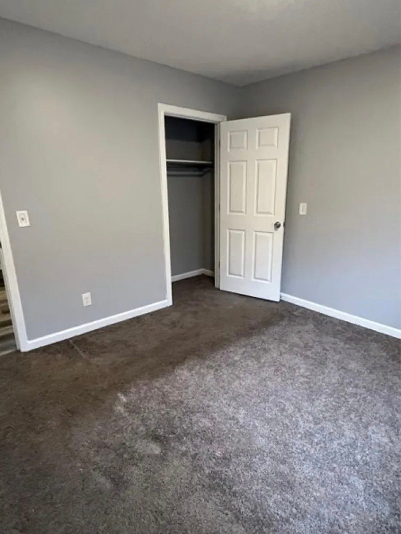 Building Photo - 1406 22nd Ave N