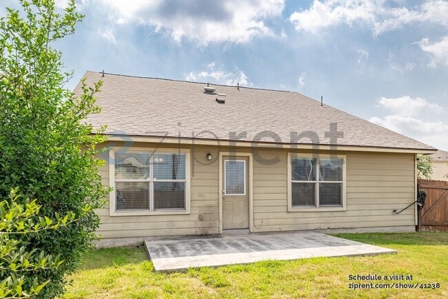 Building Photo - 7103 Magnolia Bluff