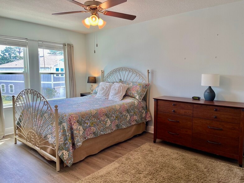 Building Photo - 48 Sandhill Pines Dr