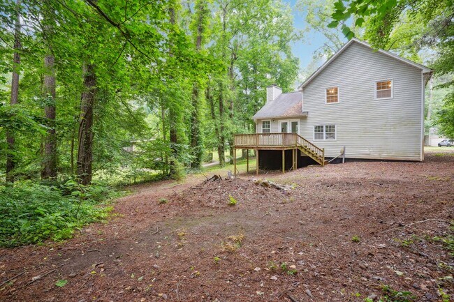 Building Photo - 8298 Blackfoot Trail
