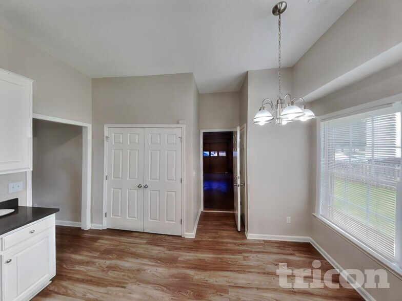 Building Photo - 3589 Bent Trace Dr