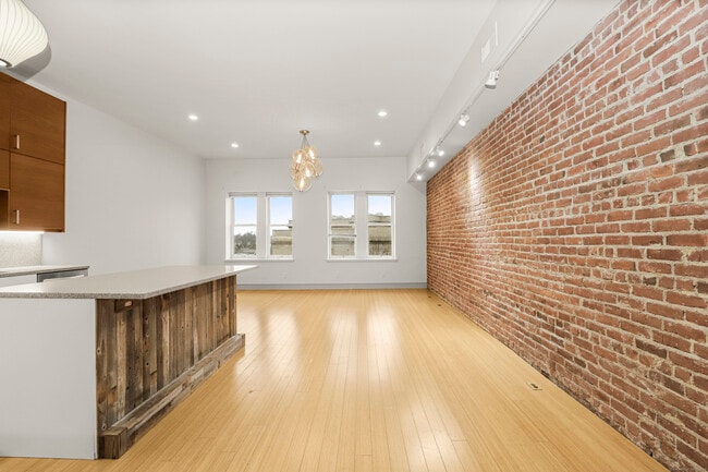 Building Photo - 343 Greenwich Ave