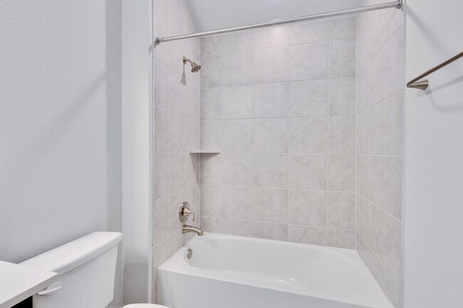 Building Photo - 4702 Sea Salt Dr