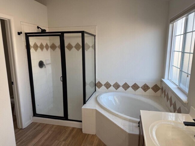 Building Photo - 5663 Bald Eagle Rd NW