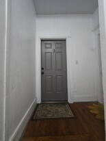 Building Photo - 417 N 5th Ave