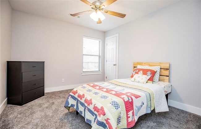 Building Photo - 43 Allendale Dr