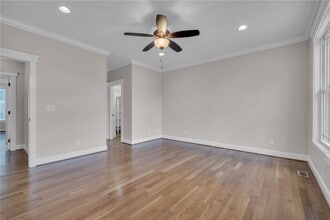 Building Photo - 137 Crawford Lake Dr