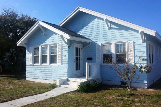 Building Photo - 415 Greenbriar Dr