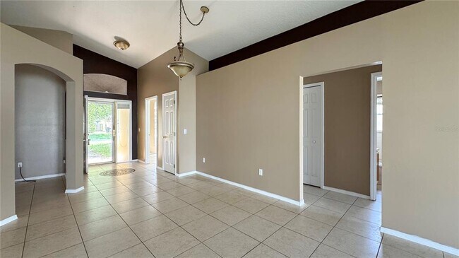 Building Photo - 2313 Ole Hickory Dr
