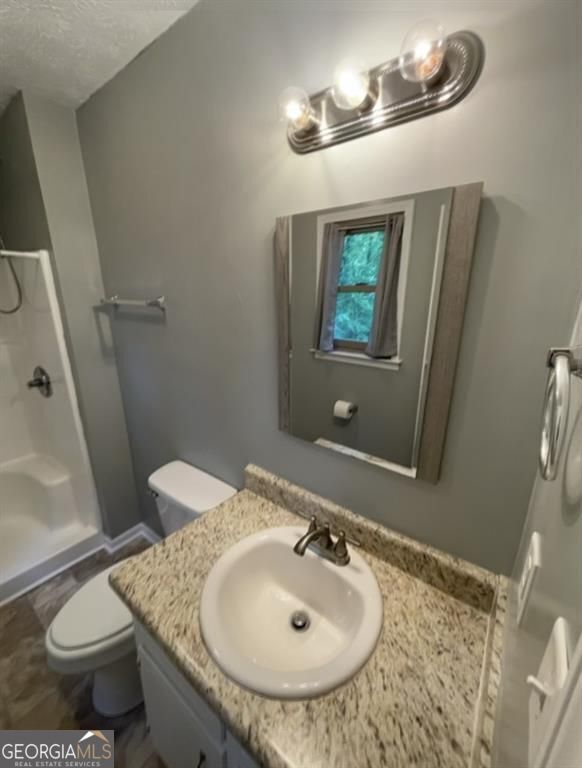 Building Photo - 19 Oak Hill Dr