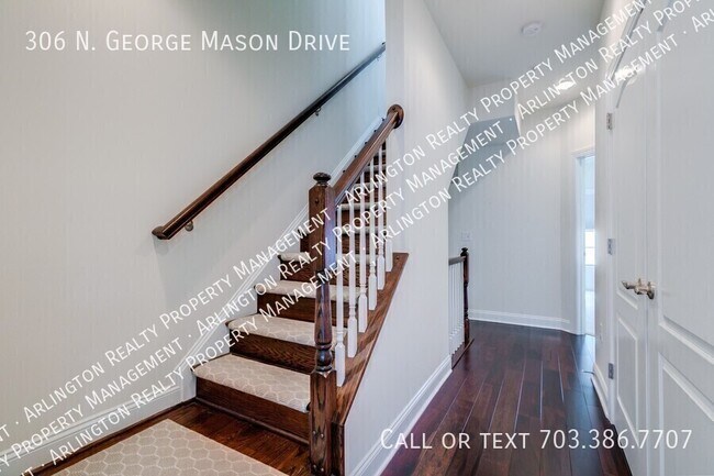 Building Photo - 306 N George Mason Dr