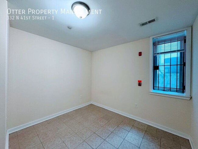 Building Photo - 332 N 41st St