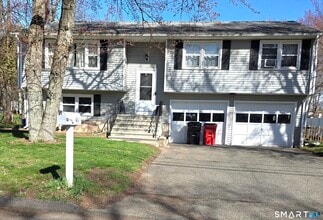 Building Photo - 49 Hillwood Ln