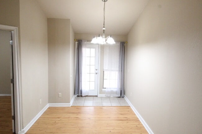 Building Photo - 1408 SW 23rd St