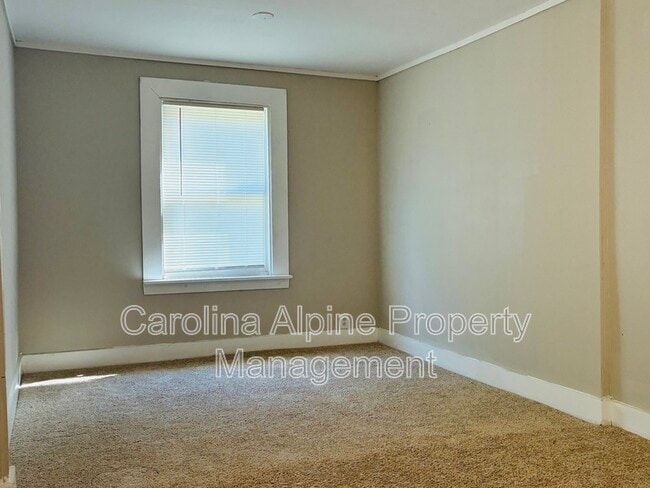 Building Photo - 1314 W Rankin Ave