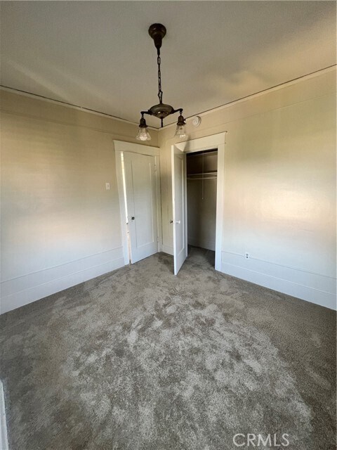 Building Photo - 425 S Cabrillo Ave