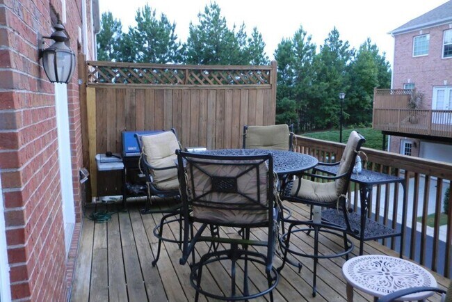 Building Photo - 10477 Holliwell Ct
