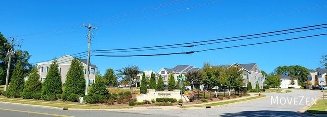 Building Photo - 541 Barneswyck Dr