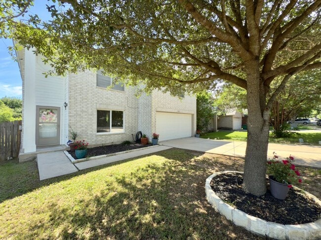 Building Photo - 7817 Marble Ridge Dr