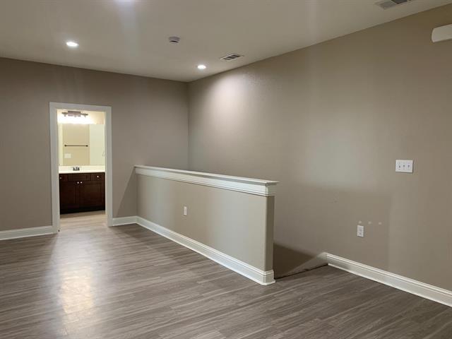 Building Photo - 1011 Debby Ct