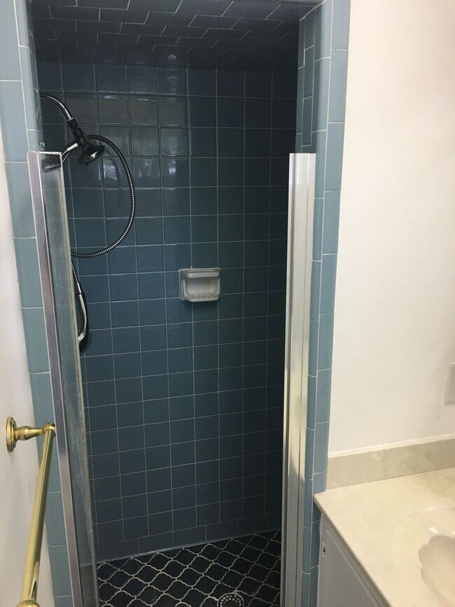 Building Photo - 3/2 House in Maplewood $1,795