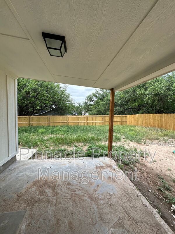 Building Photo - 4602 McKee St