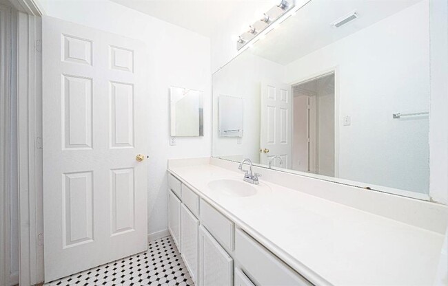 Building Photo - 6414 Windmist Cir