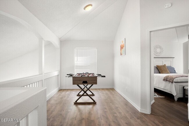 Building Photo - 7328 Corona Del Sol Dr