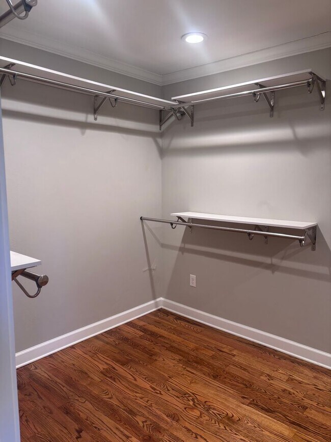 Building Photo - Charming 3-Bedroom Home in Memphis – Move-In Ready!