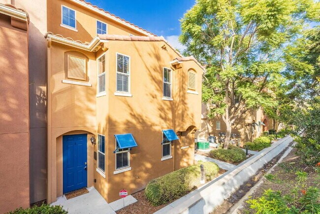 Building Photo - 1824 Peach Ct