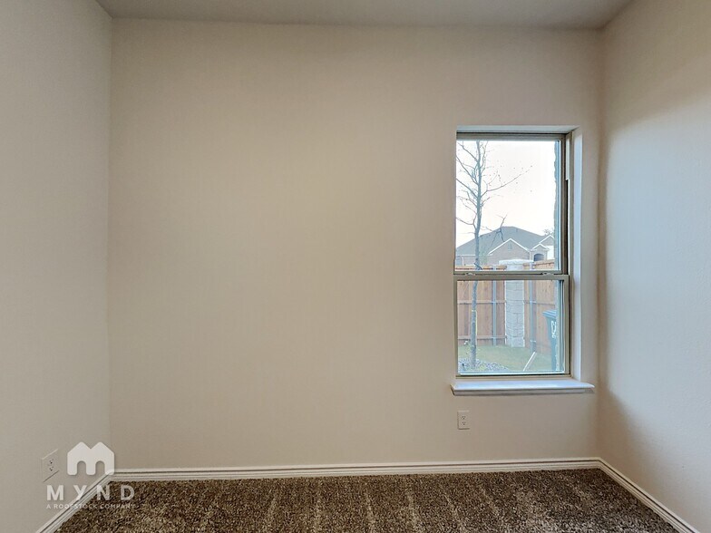 Building Photo - 1239 Brooklyn Dr