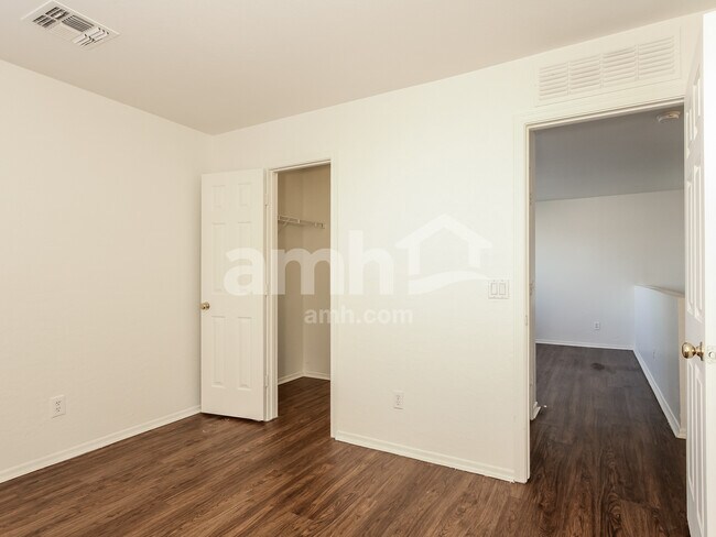 Building Photo - 3213 W Apollo Rd