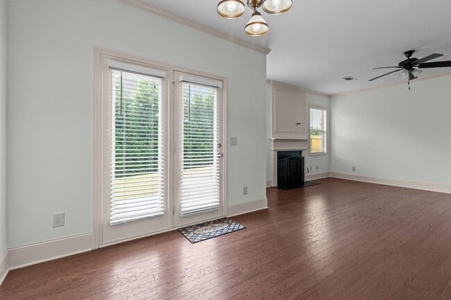 Building Photo - 5155 Roseman Trail
