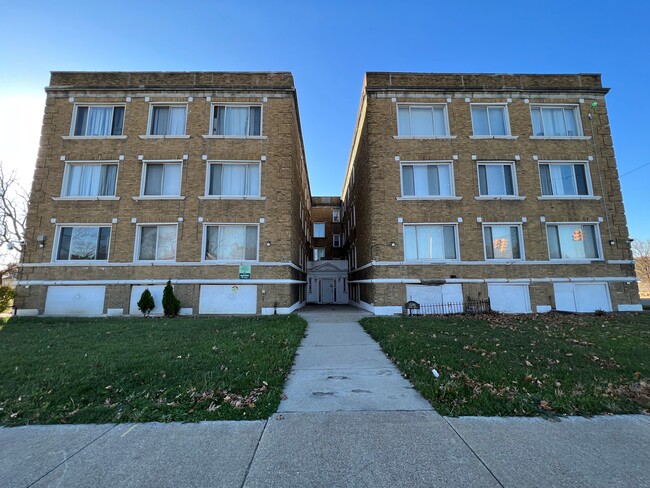 Building Photo - Linwood Apartments