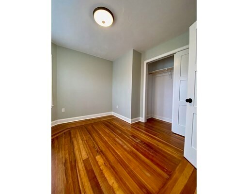 Building Photo - 121 Orne St