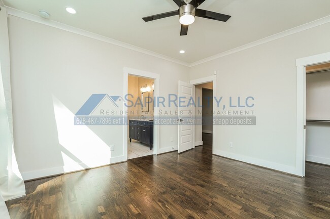 Building Photo - Cozy 4 Bedroom Home - Move in by 01/15/25 ...