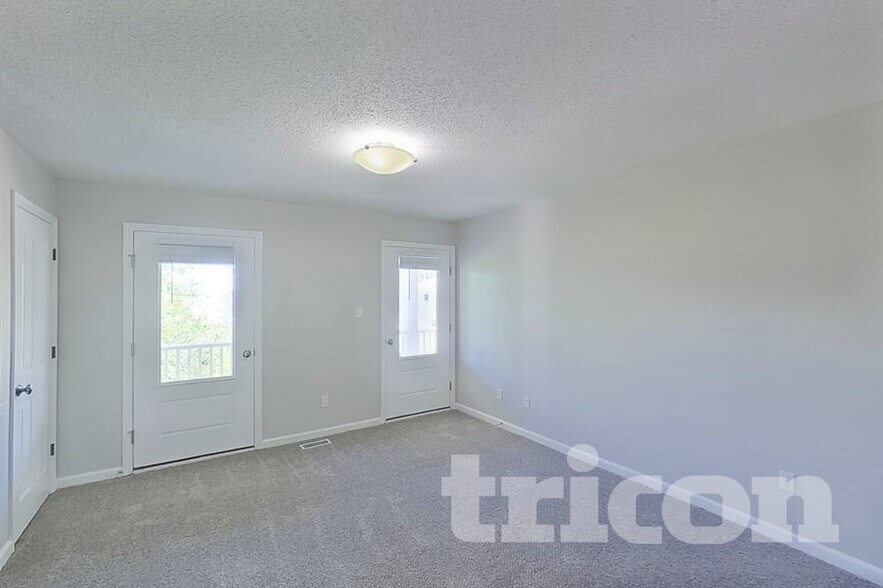 Building Photo - 3441 Mackey Wherry St