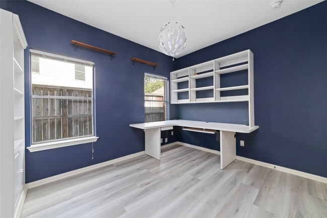 Building Photo - 6511 Mesa Vista Ct