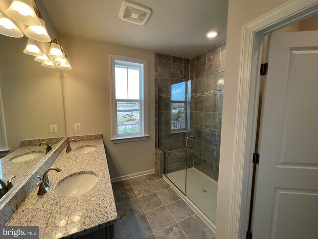 Building Photo - 20687 Heron Landing Dr