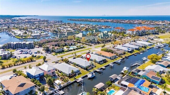 Building Photo - 1025 Apollo Beach Blvd