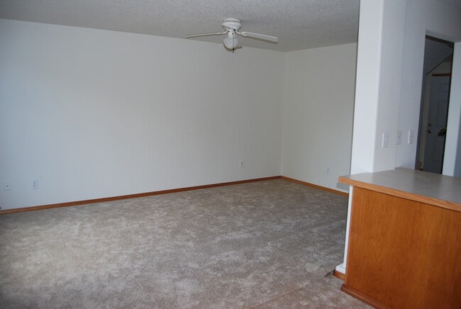 Building Photo - HAD253