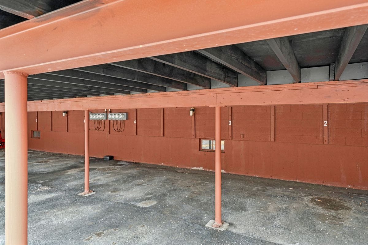 Building Photo - 6 Losson Garden Dr