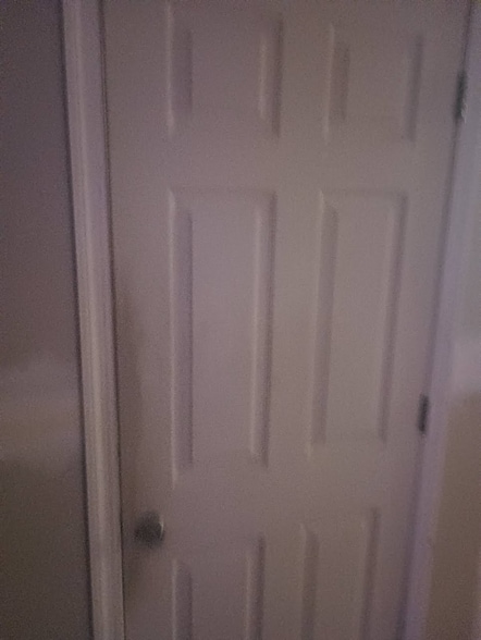 Building Photo - 11804 Tipton Ave