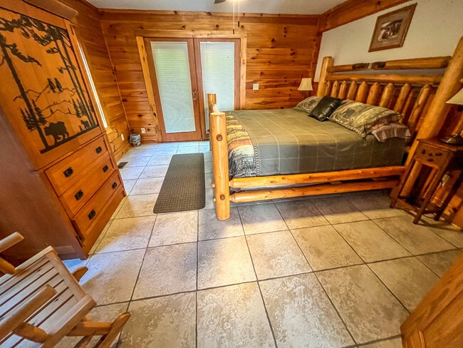 Building Photo - 169 Dream Mountain Rd